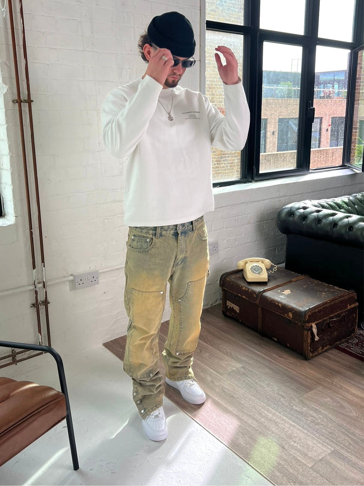 V2 Star Jeans - Sand Wash